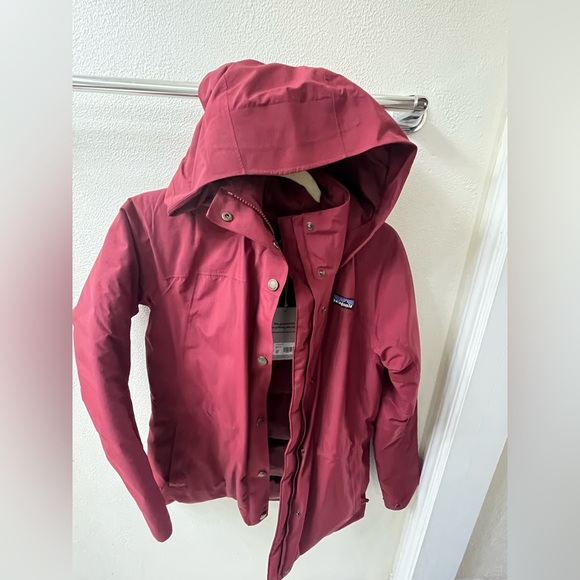 Patagonia Women’s shell jacket - Picture 1 of 2